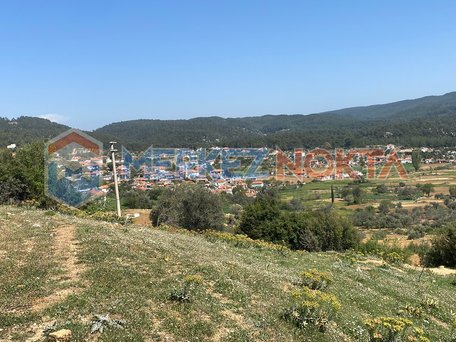 Wonderful Land in Muğla Menteşe Sarnıç, Only 4 Parcels Away from Village Development