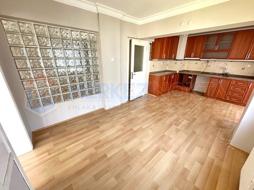 Muğla, Emirbeyazıt Mh. Merkezde, Geniş, Kiralık 3+1